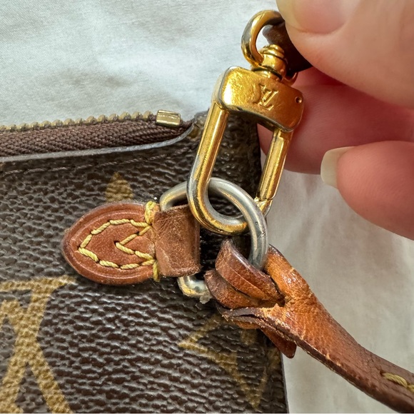 Louis Vuitton neverfull pochette - Picture 11 of 15